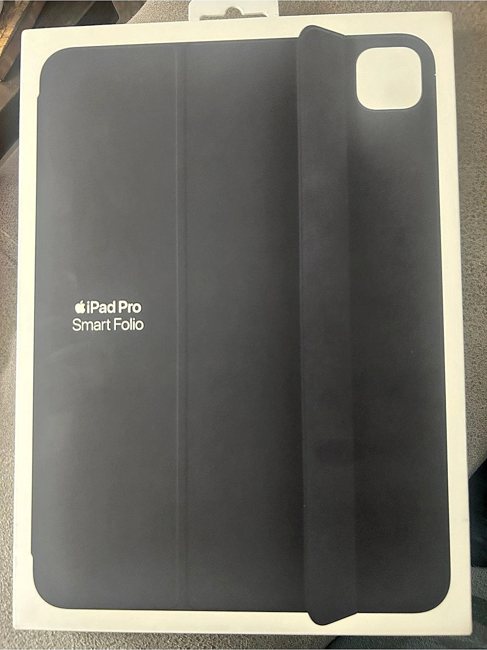 NEW Apple iPad Pro Smart Folio Black Cover